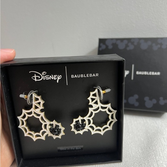 Out of stock X Disney items Earrings and Bagcharm Mickey Mouse spider web - Picture 15 of 16